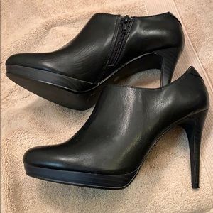 Black high heel Booties